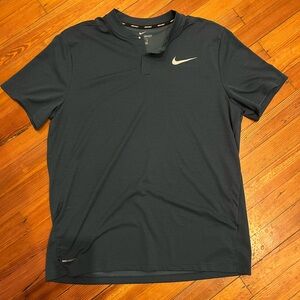 Nike golf shirt